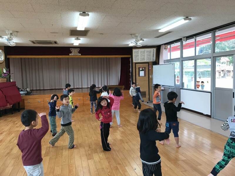 水引保育園（薩摩川内市）、厳浄寺保育園、子育て支援こがめ（日置市吹上町）/キッズダンス、親子体操など